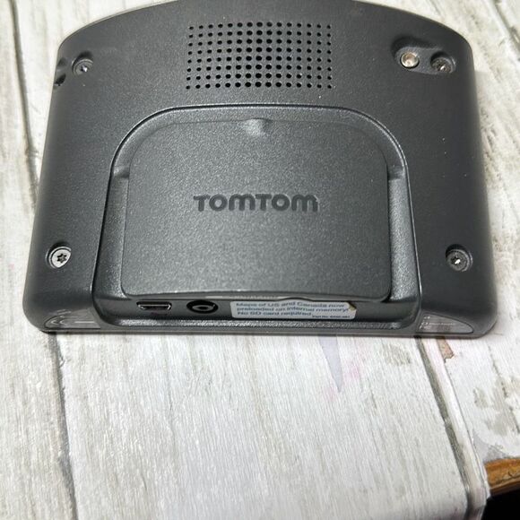 TomTom ONE XL Portable Car 4.3" LCD GPS System USA/Canada navigator Set READ - Picture 6 of 13